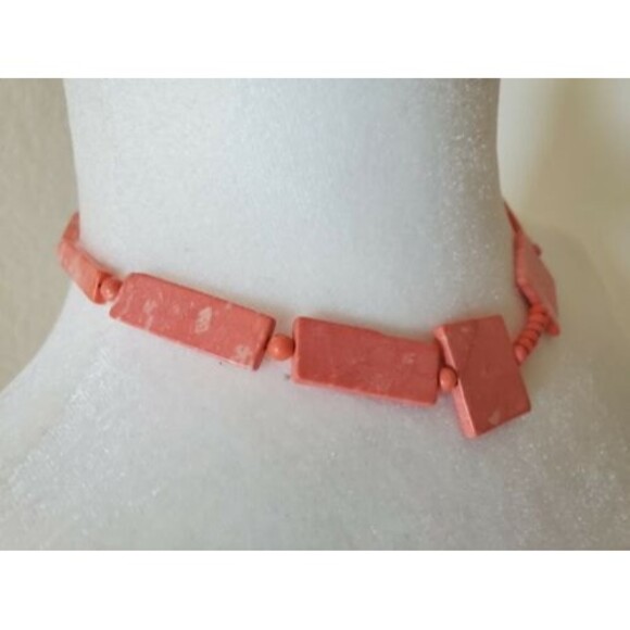 VTG Stone Necklace Pink Geometric Screw Clasp Natural Veined Gem Healing - Picture 5 of 5